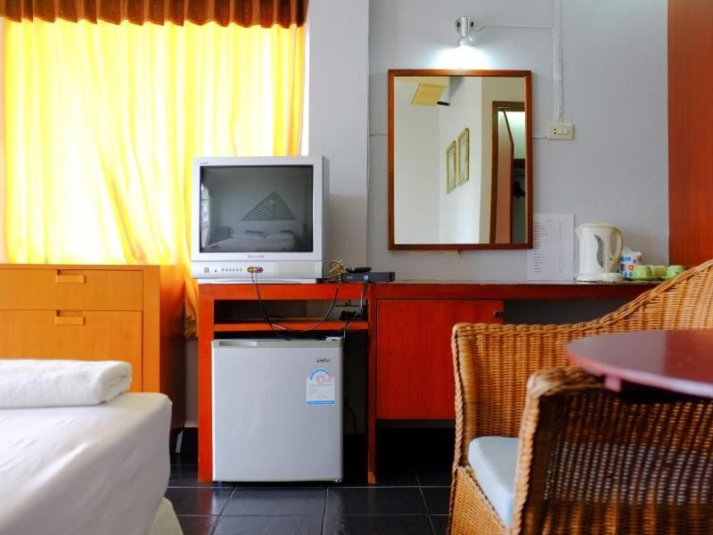Thaniza Beachfront Resort Haad Rin Esterno foto